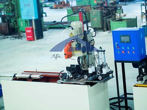 不銹鋼制管機(jī),鈦焊管制管機(jī),熱交換管制管機(jī),專業(yè)制管機(jī)廠家,飲用水管制管機(jī),汽車排氣管焊管機(jī),復(fù)合管制管機(jī),制管機(jī)模具,自來水管制管機(jī),制管機(jī)價格,制管設(shè)備